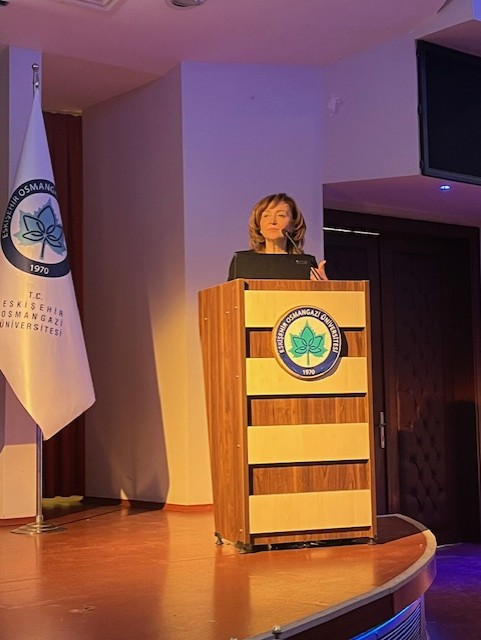 “KADINLARIN GÜCÜYLE DÖNÜŞEN DÜNYA: KIRSALDA, TEKNOLOJİDE, YÖNETİMDE” KONULU PANEL