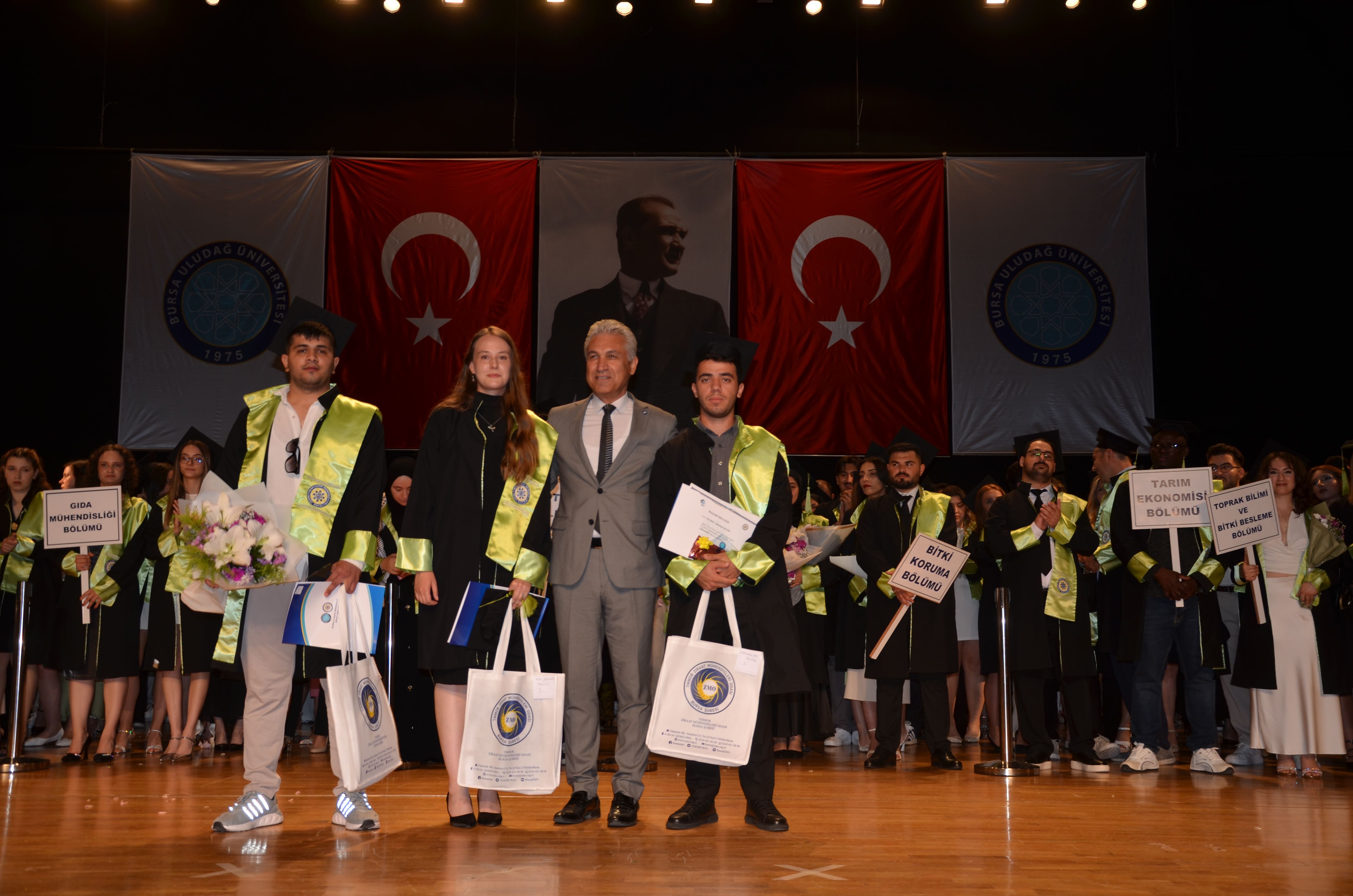 2024-2025 EĞİTİM ÖĞRETİM YILI MEZUNİYET TÖRENİ DÜZENLENDİ.