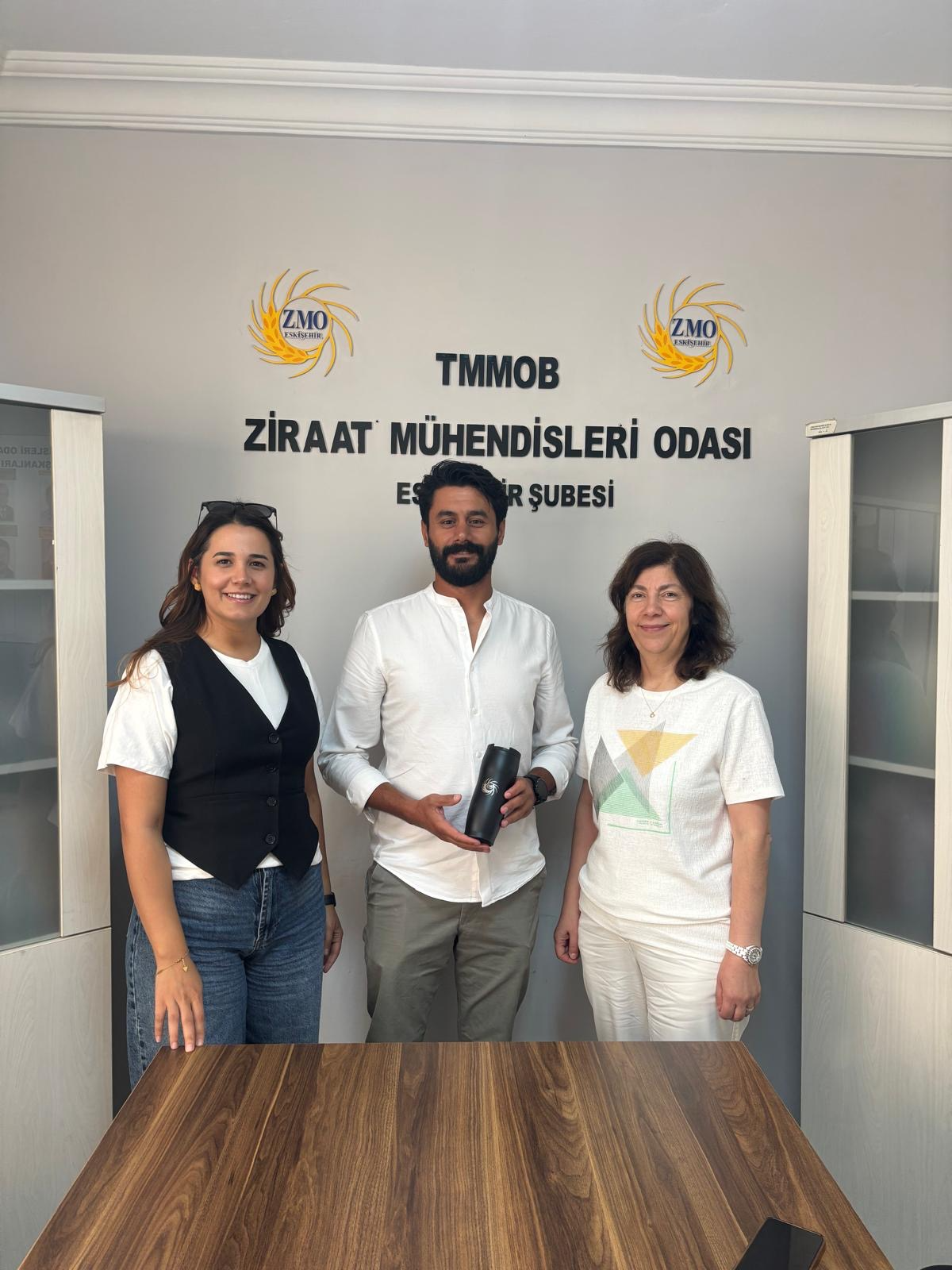 ŞUBE ÜYELERİMİZE HEDİYEMİZİN TAKDİMİ 