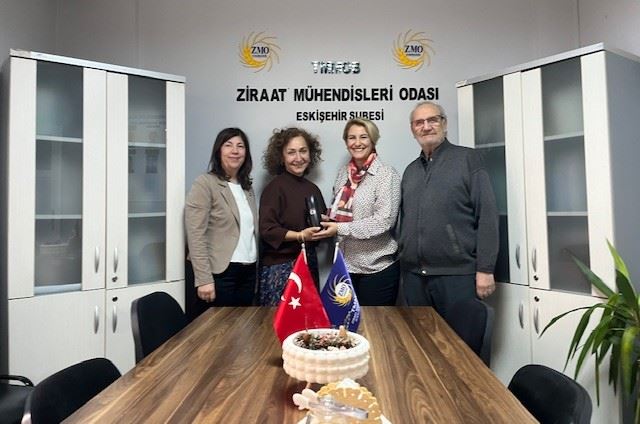 TERMOS TAKDİMLERİN DEVAM EDİYOR.