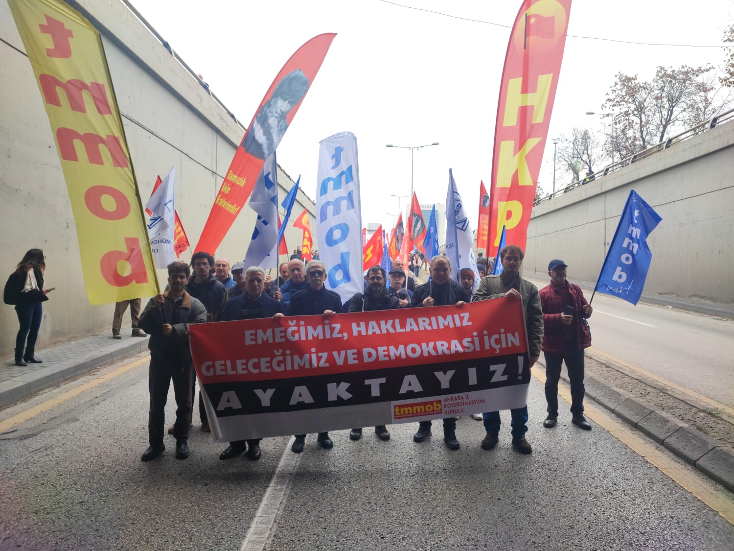 “EMEKLİLERİN VE EMEKÇİLERİN BÜTÇE HAKKI MİTİNGİ”