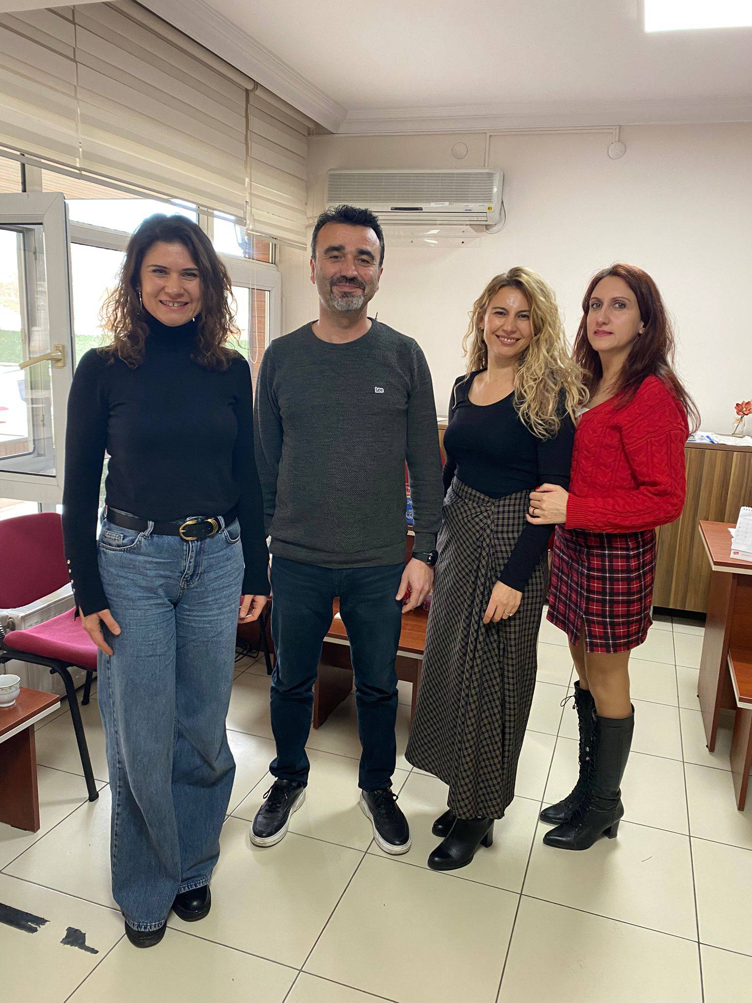 ÜYELERİMİZİ ZİYARET ETTİK.