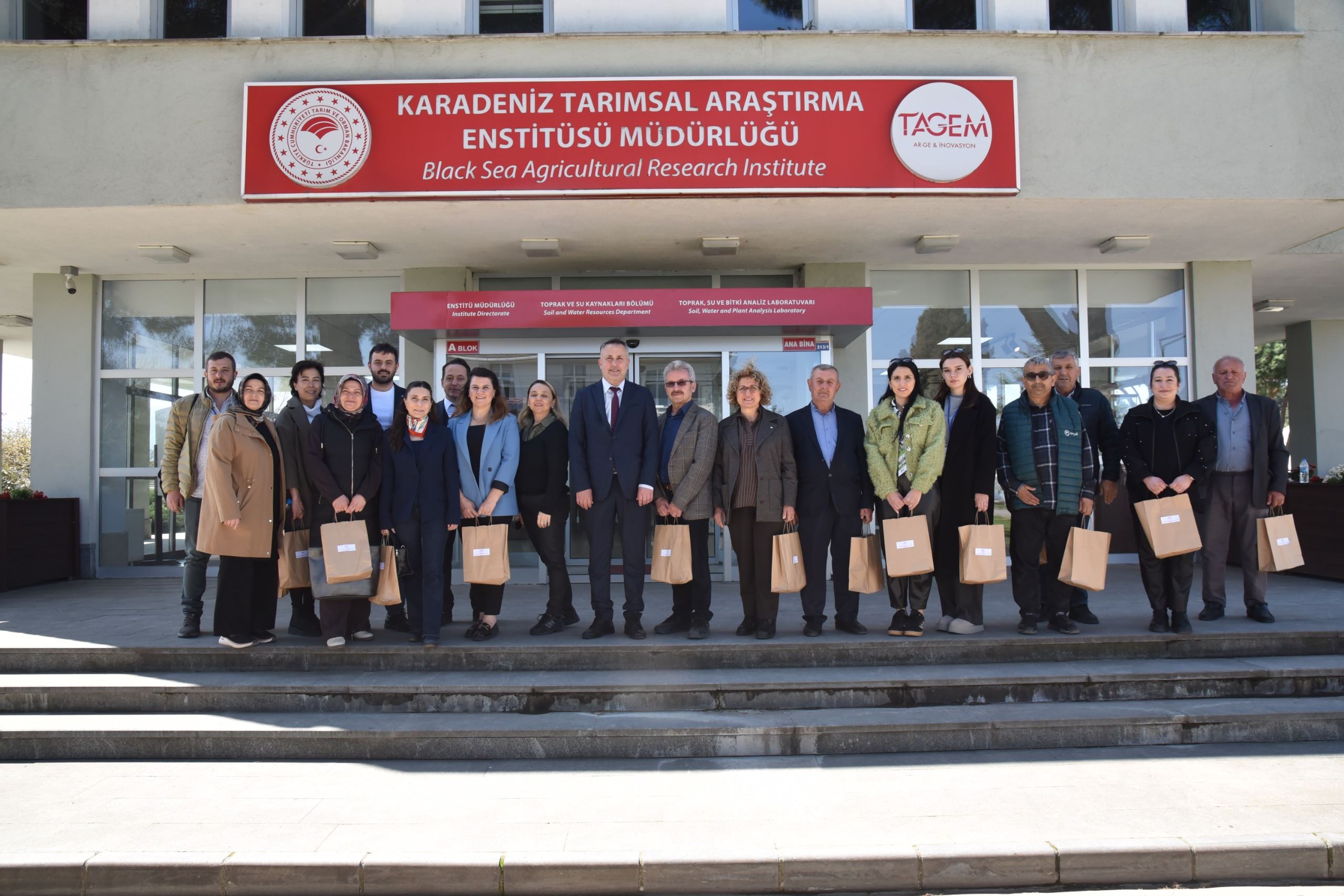 KARADENİZ TARIMSAL ARAŞTIRMA ENSTİTÜSÜ MÜDÜRLÜĞÜ' NE ZİYARET GERÇEKLEŞTİRİLDİ