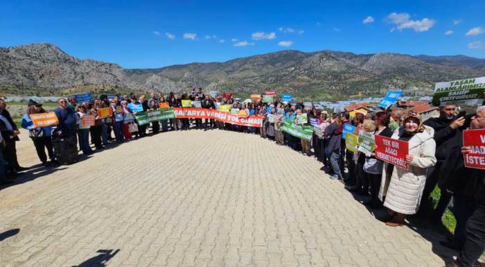 ANADOLU GAZETESİ: ESKİŞEHİR'İN KALBİNDE MADEN GERİLİMİ- 20 NİSAN 2026