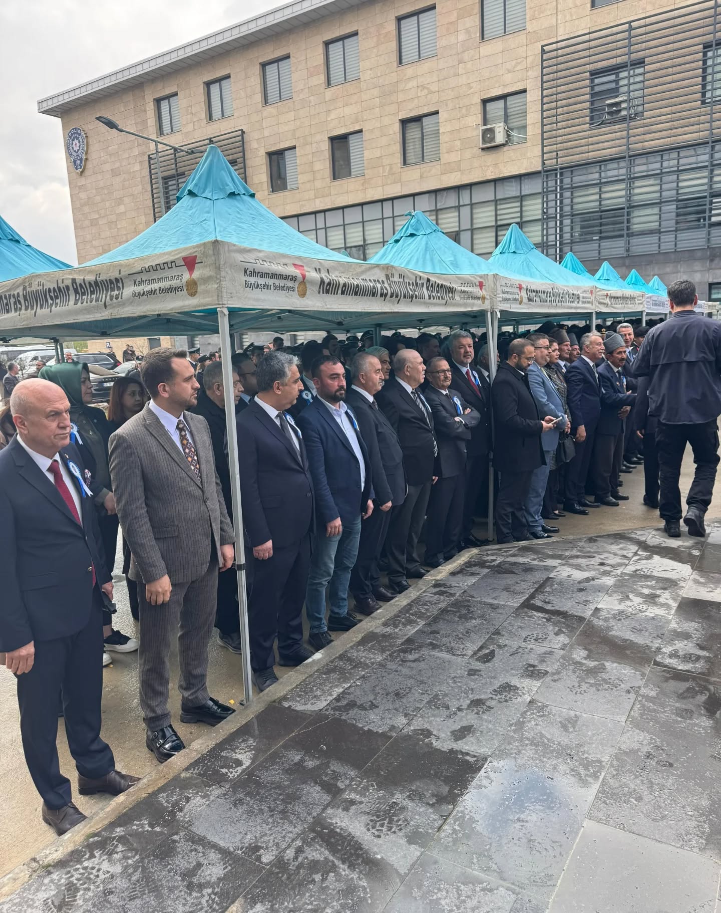ÜLKEMİZİN HUZURU VE GÜVENLİĞİ İÇİN GECE GÜNDÜZ ÇALIŞAN TÜRK POLİS TEŞKİLATIMIZIN, KURULUŞUNUN 181. YIL DÖNÜMÜNDE POLİS HAFTASI KUTLU OLSUN.