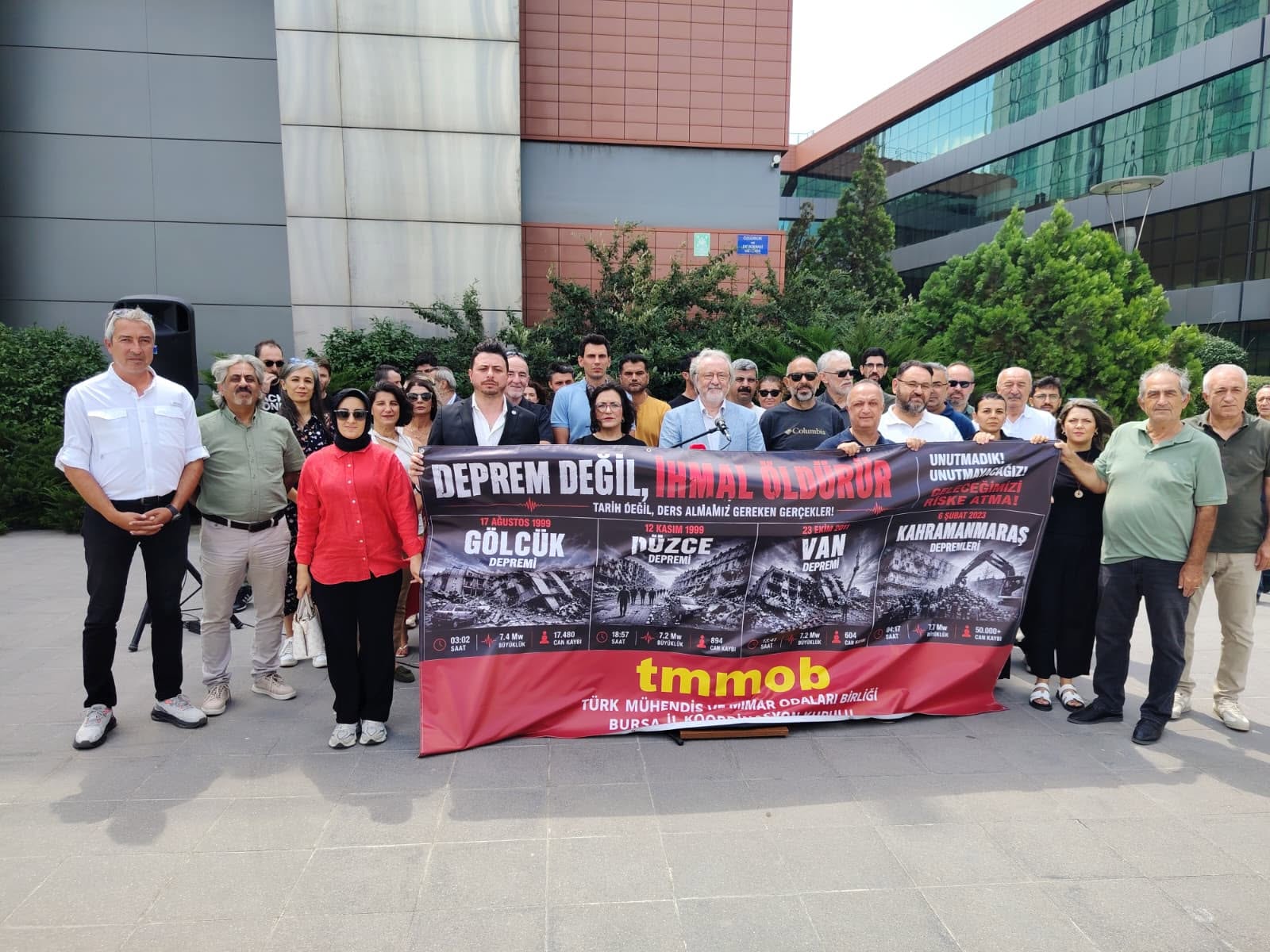 TMMOB BURSA İKK TARAFINDAN “17 AĞUSTOS 1999 DEPREMİ” BASIN AÇIKLAMASI