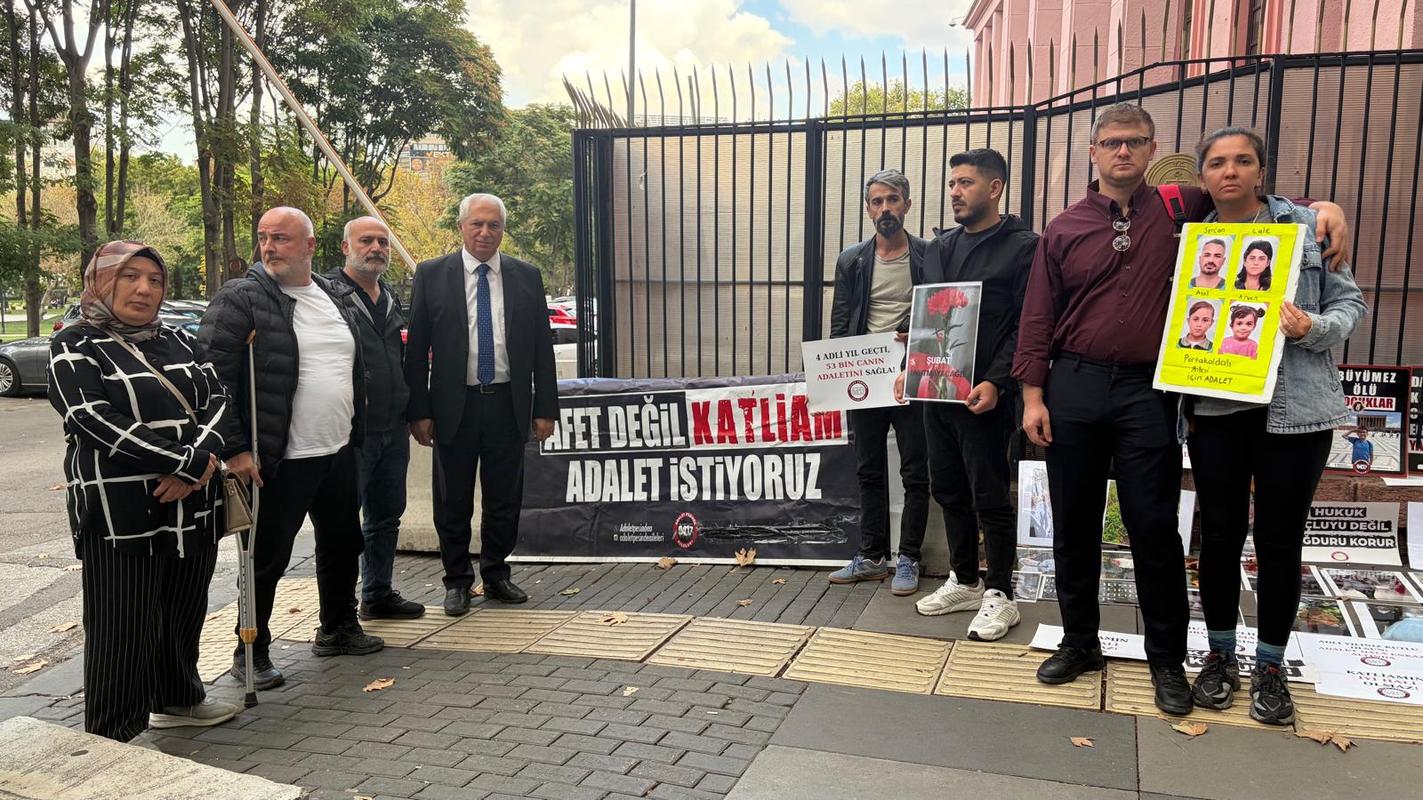 ODA YÖNETİM KURULU BAŞKANIMIZ MURAT KAPIKIRAN, ADALET PEŞİNDE AİLELERİN ADALET NÖBETİNİ ZİYARET ETTİ