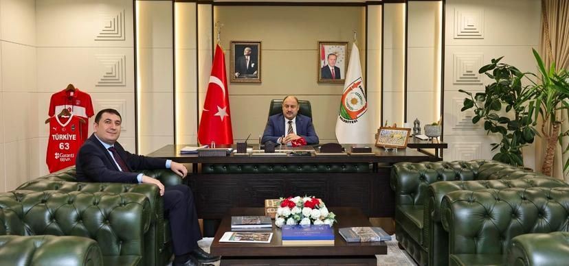 ŞANLIURFA BÜYÜKŞEHİR BELEDİYE BAŞKANI MEHMET KASIM GÜLPINAR’I ZİYARET ETTİK