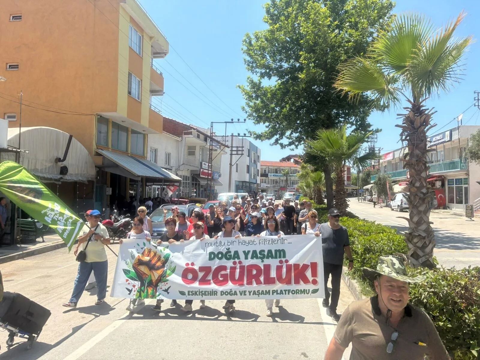 ESKİSEHİR.NET: ESKİŞEHİR DOĞA VE YAŞAM PLATFORMU’NDAN MİHALGAZİ’DE DOĞA ŞENLİĞİ - 22 HAZİRAN 2025