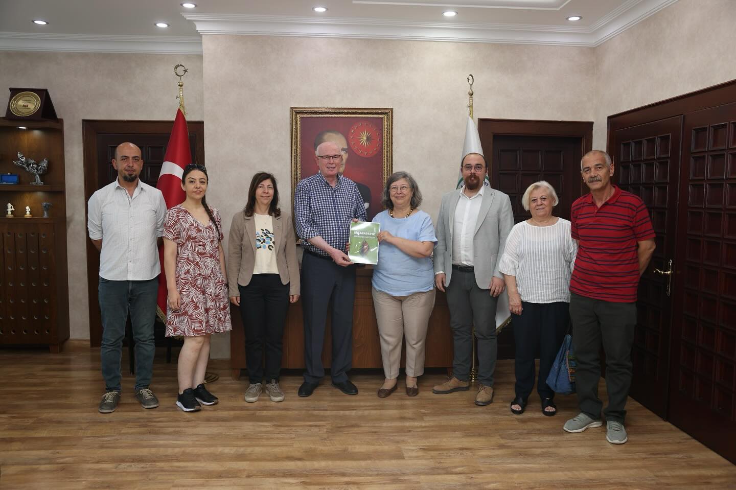 DOĞA VE YAŞAM PLATFORMU TEMSİLCİLERİNİN ODUNPAZARI BELEDİYE BAŞKANI KAZIM KURT ZİYARETİ-22.7.2025