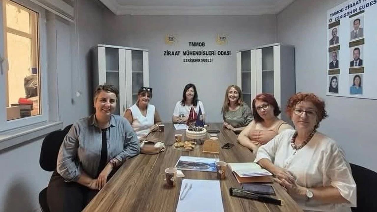 SON HABER: ANKARA'DA YAPILACAK KONGRE ÖNCESİ ESKİŞEHİR'DE BULUŞTULAR - 24 TEMMUZ 2025