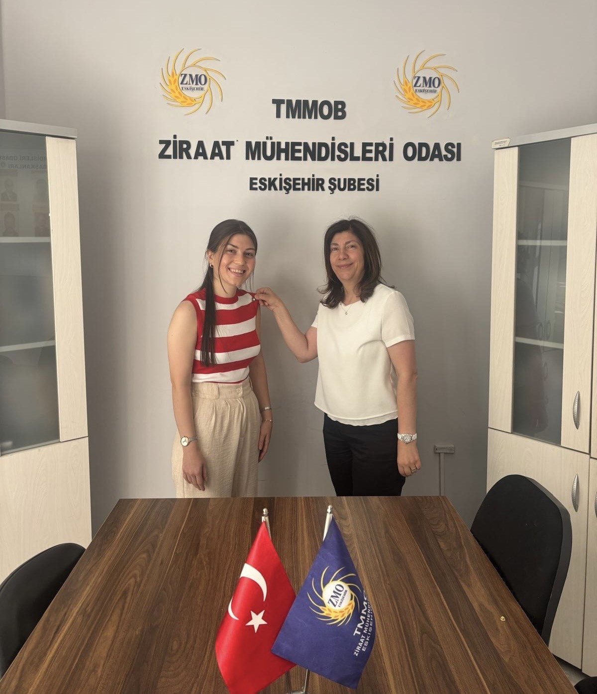 YENİ ÜYE ROZET TAKDİMİ
