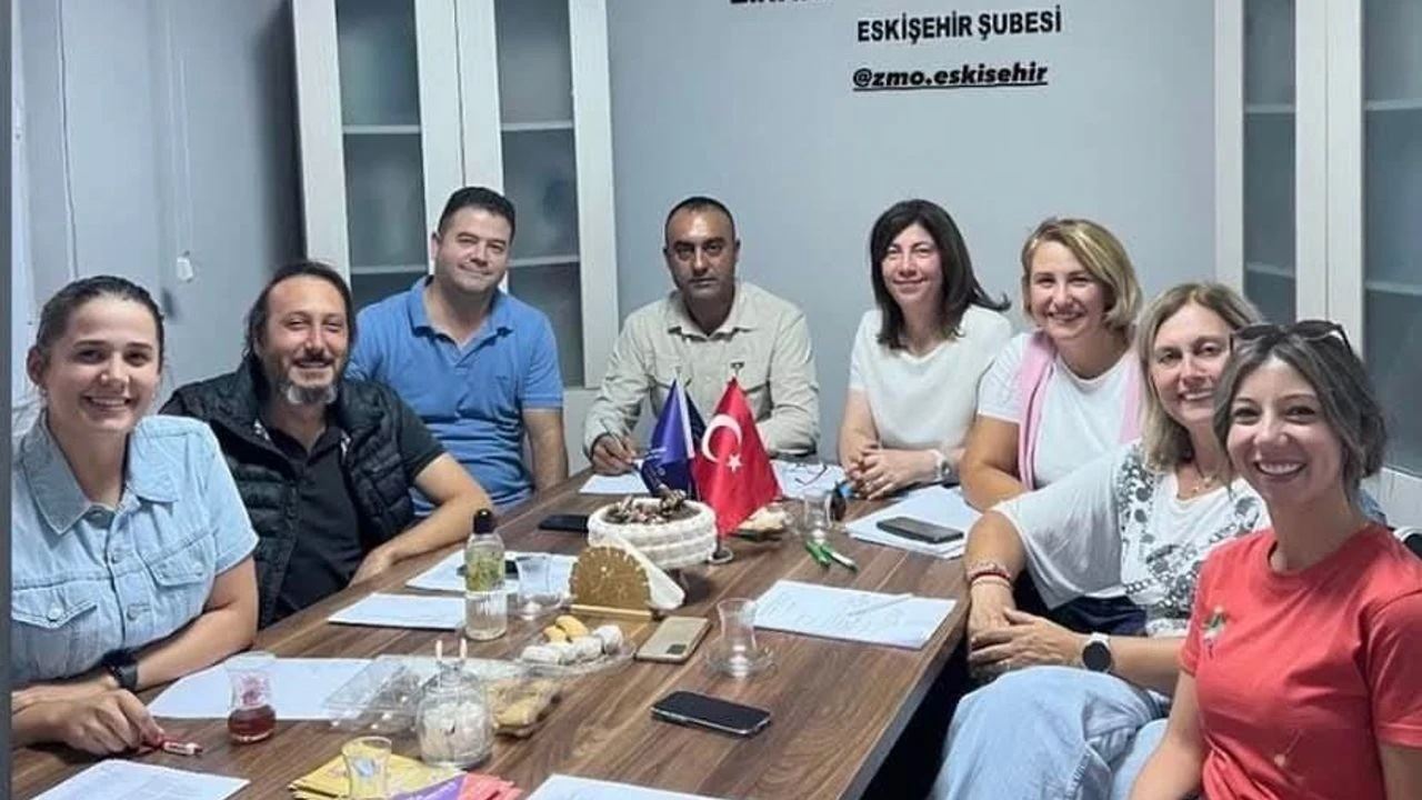 SON HABER-ZİRAAT MÜHENDİSLERİ ODASI'NDAN TOPLANTI: YENİ ETKİNLİKLER YOLDA-12 EYLÜL 2025