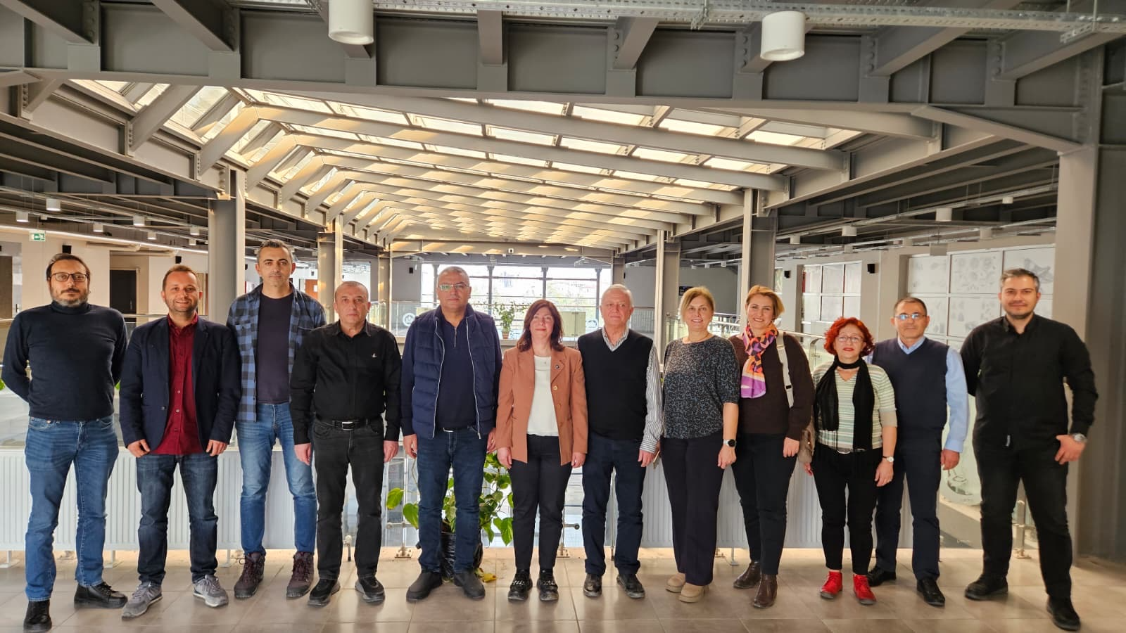ESOGÜ ZİRAAT FAKÜLTESİ ÖĞRETİM ÜYELERİ PROF. DR. TAKİ KARSLI VE DOÇ. DR. TURCAN TEKER’E ATAMA TEBRİK ZİYARETİ 