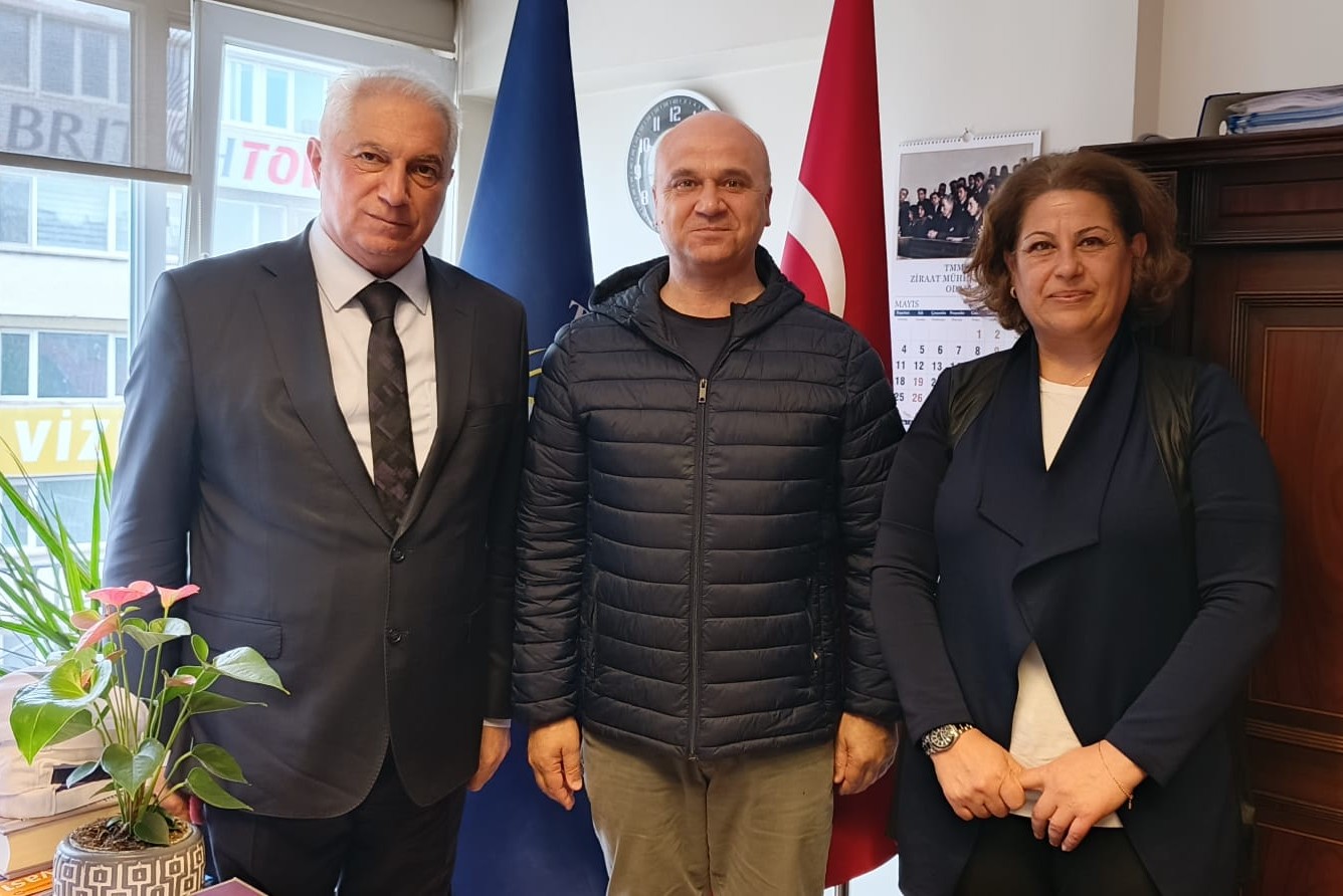 HASAT TÜRK YAYIN YÖNETMENİ ERDEM AK’TAN ODA’MIZA ZİYARET