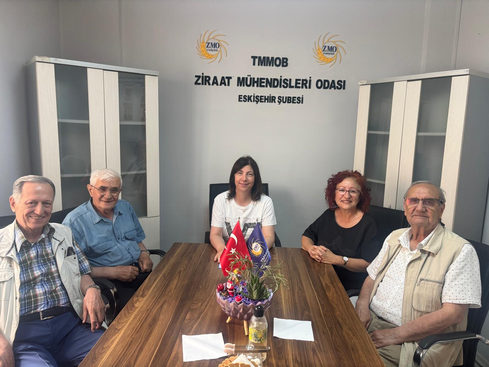 ÜYELERİMİZİN ŞUBE ZİYARETİ 