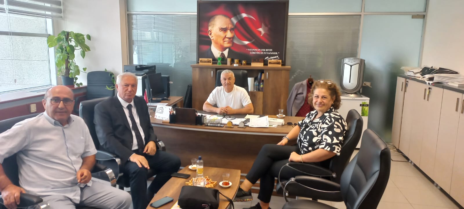 ABB BİTKİSEL ÜRETİM ŞUBE MÜDÜRÜ SAYIN NİYAZİ ZOBU’YU ZİYARET ETTİK