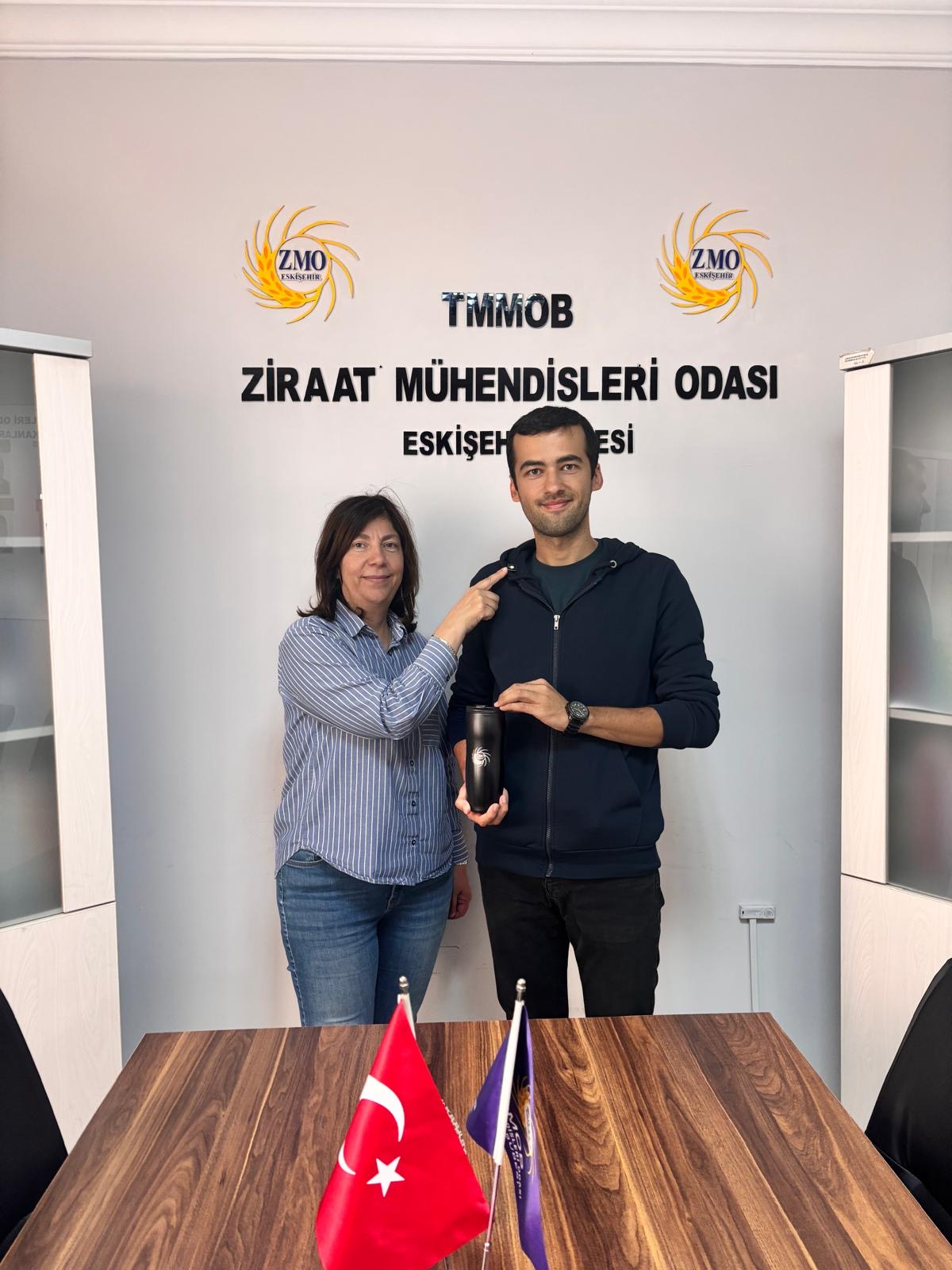 YENİ ÜYE MESLEK ROZETİ TAKDİMİ