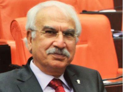 PROF. DR. GÜROL ERGİN’İ SAYGI VE ÖZLEMLE ANIYORUZ