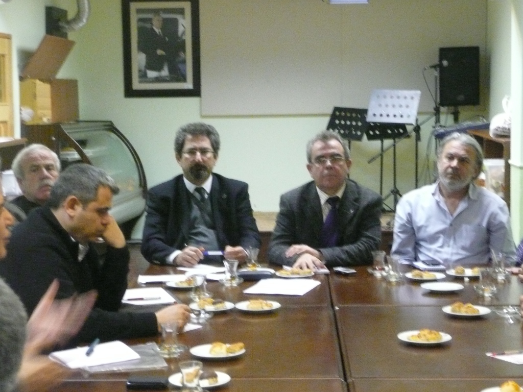 İZMİR AKADEMİK MESLEK ODALARI PLATFORMU 