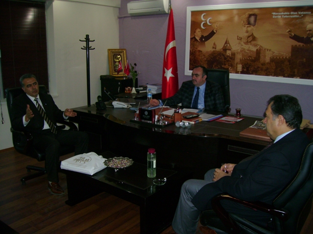 MHP`YE  ZİYARET