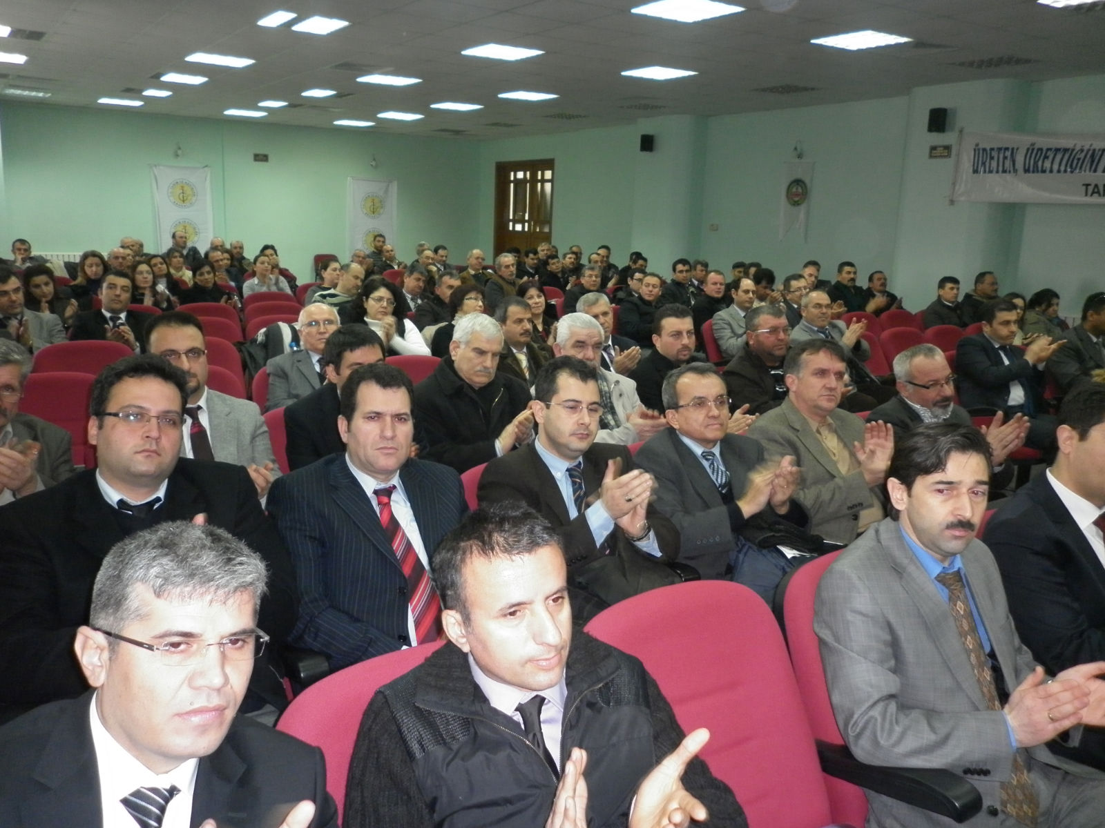 SORUNLARI VE ÇÖZÜMLERİYLE KIRKLARELİ‘NDE TARIM