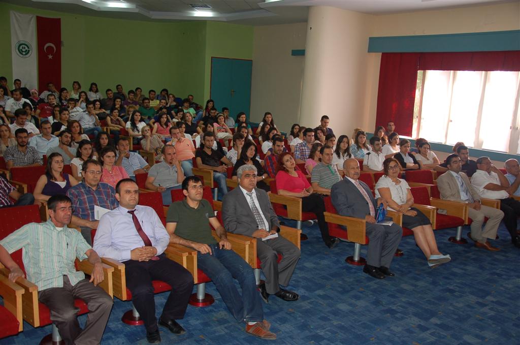 DÜNYA GIDA GÜNÜ’NDE KONUMUZ YİNE AÇLIK!
