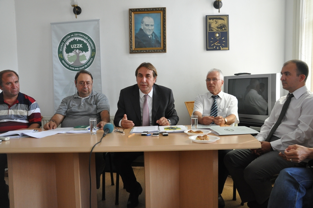 ZEYTİN REKOLTESİ BASIN TOPLANTISI 21.09.2011