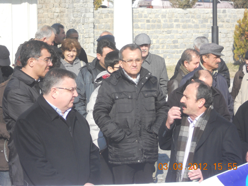 KIRKLARELİ`NDE EĞİTİM-SEN VE ADD AÇIKLAMASINA DESTEK