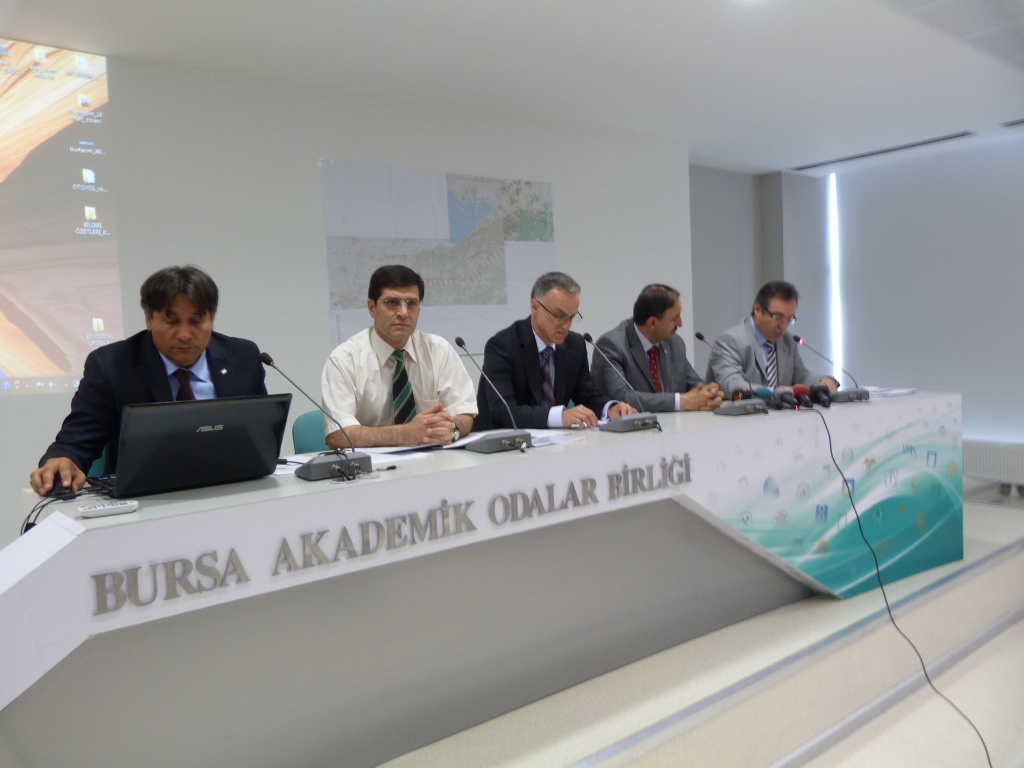 BURSA `İSTANBUL - İZMİR OTOYOL PLATFORMU` BİLEŞENLERİ BASIN AÇIKLAMASI DÜZENLEDİ 