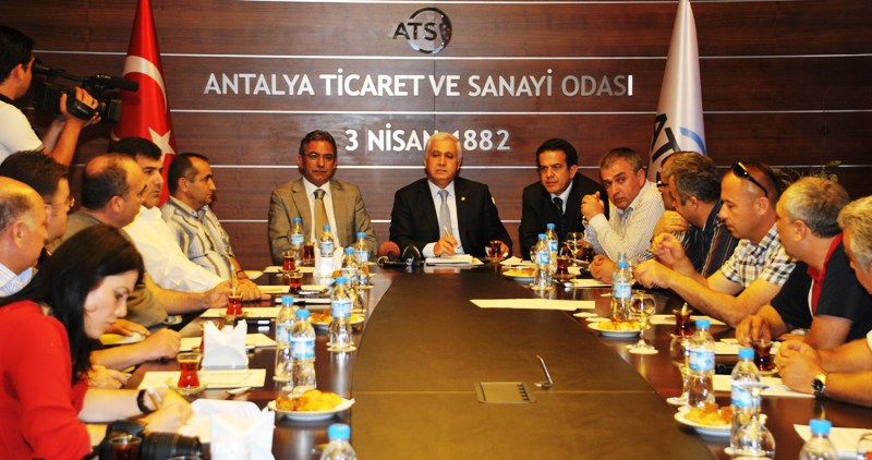 BASIN AÇIKLAMASI: BİTKİ KORUMA ÜRÜNLERİ ECZANELERDE SATILAMAZ