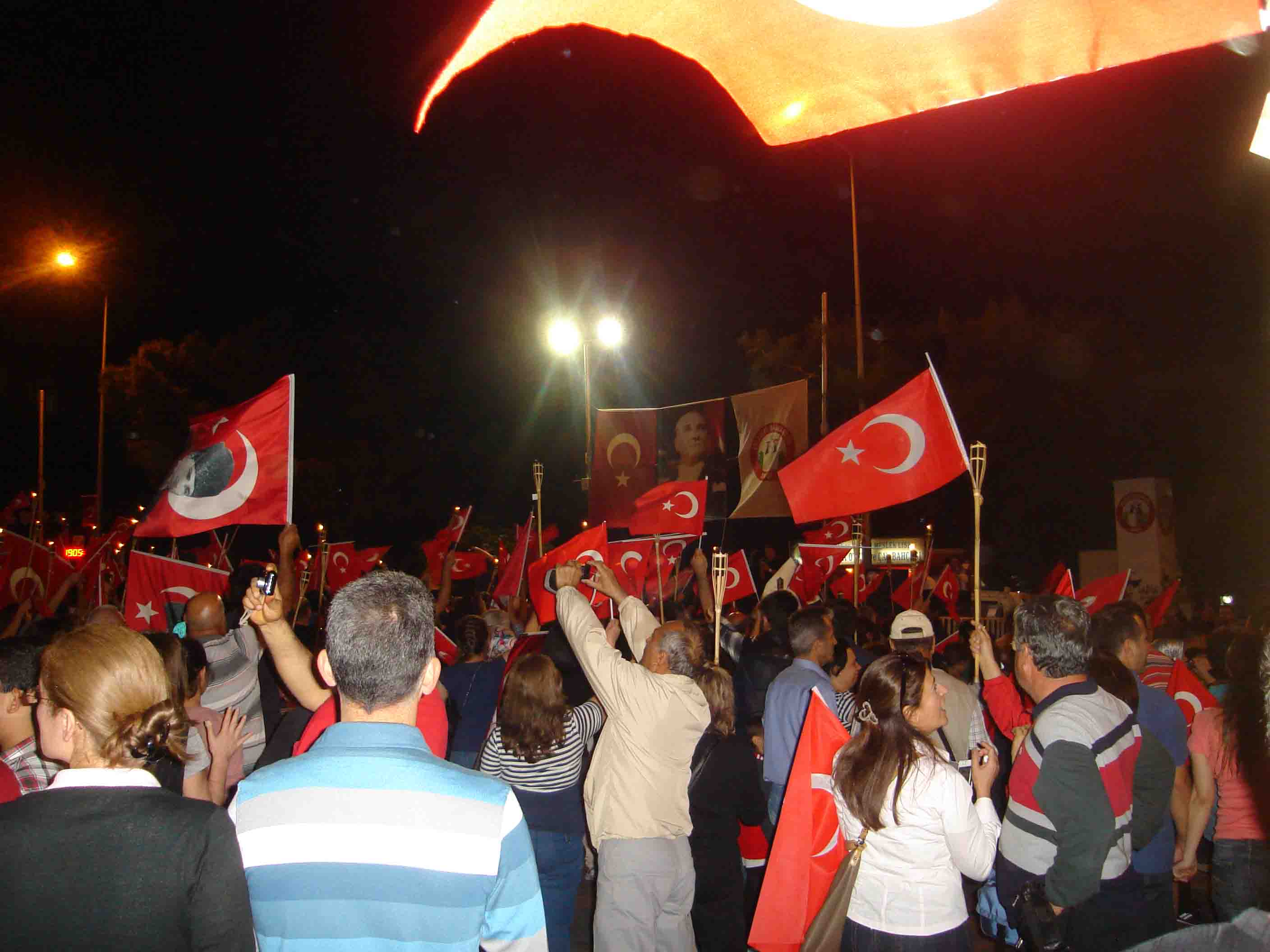 19 MAYIS ATATÜRK`Ü ANMA  GENÇLİK VE SPOR BAYRAMINI KUTLADIK