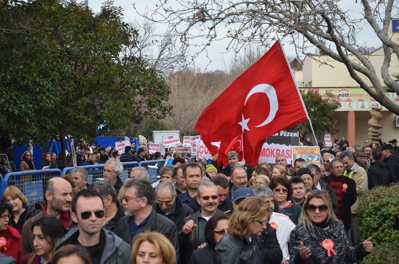 BÜYÜK ÇANAKKALE YÜRÜYÜŞÜ VE "KÜÇÜK GEZİCİ"YE DESTEK