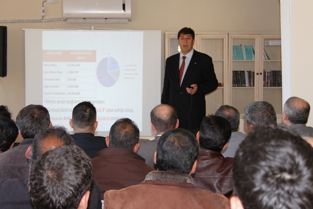 HÜKÜMLÜLERE "DÜNYA'DA VE ŞANLIURFA'DA TARIM" KONFERANSI