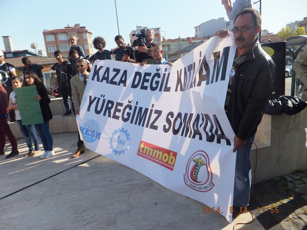KIRKLARELİ`NDE SOMA FACİASI PROTESTO EDİLEREK KAYBEDİLEN İŞÇİLER ANILDI