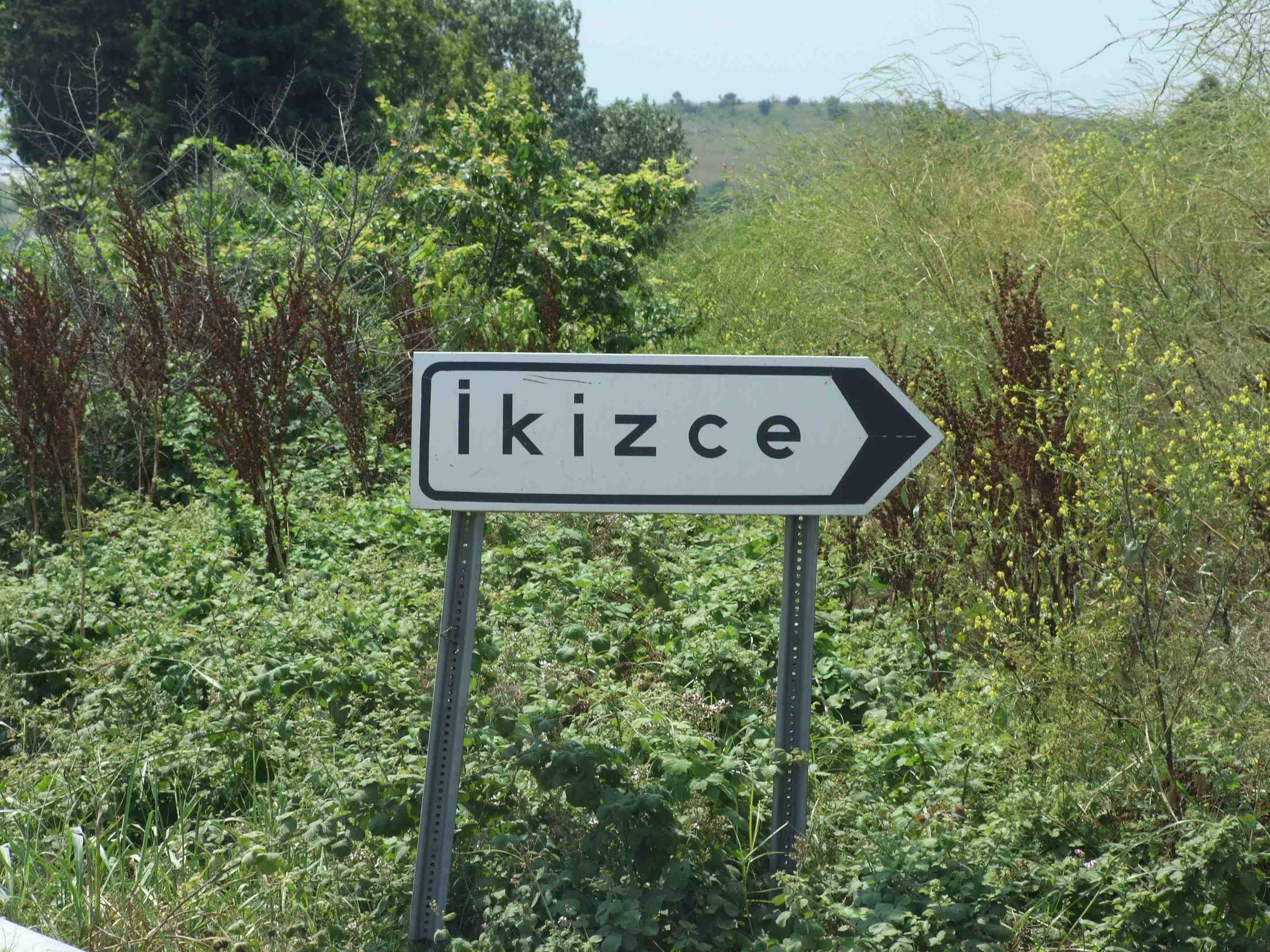 İKİZCE KÖYÜNDE BASIN AÇIKLAMASI DÜZENLENDİ
