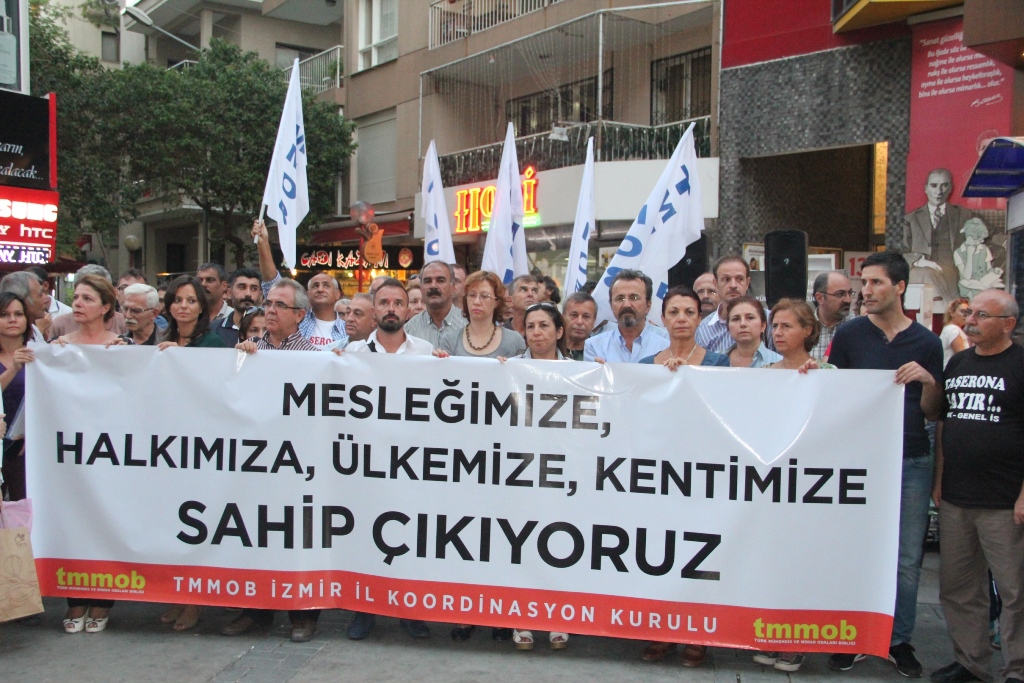 TMMOB İKK, DAYANIŞMA GÜNÜ`NDE BASIN AÇIKLAMASI GERÇEKLEŞTİRDİ