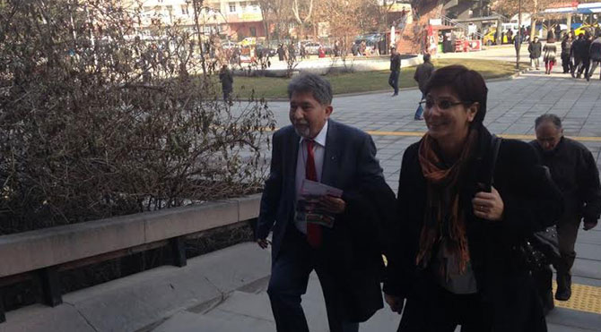 GÖKÇEK, ZMO`NUN DA ARALARINDA OLDUĞU MESLEK ODALARI HAKKINDA SUÇ DUYURUSUNDA BULUNDU