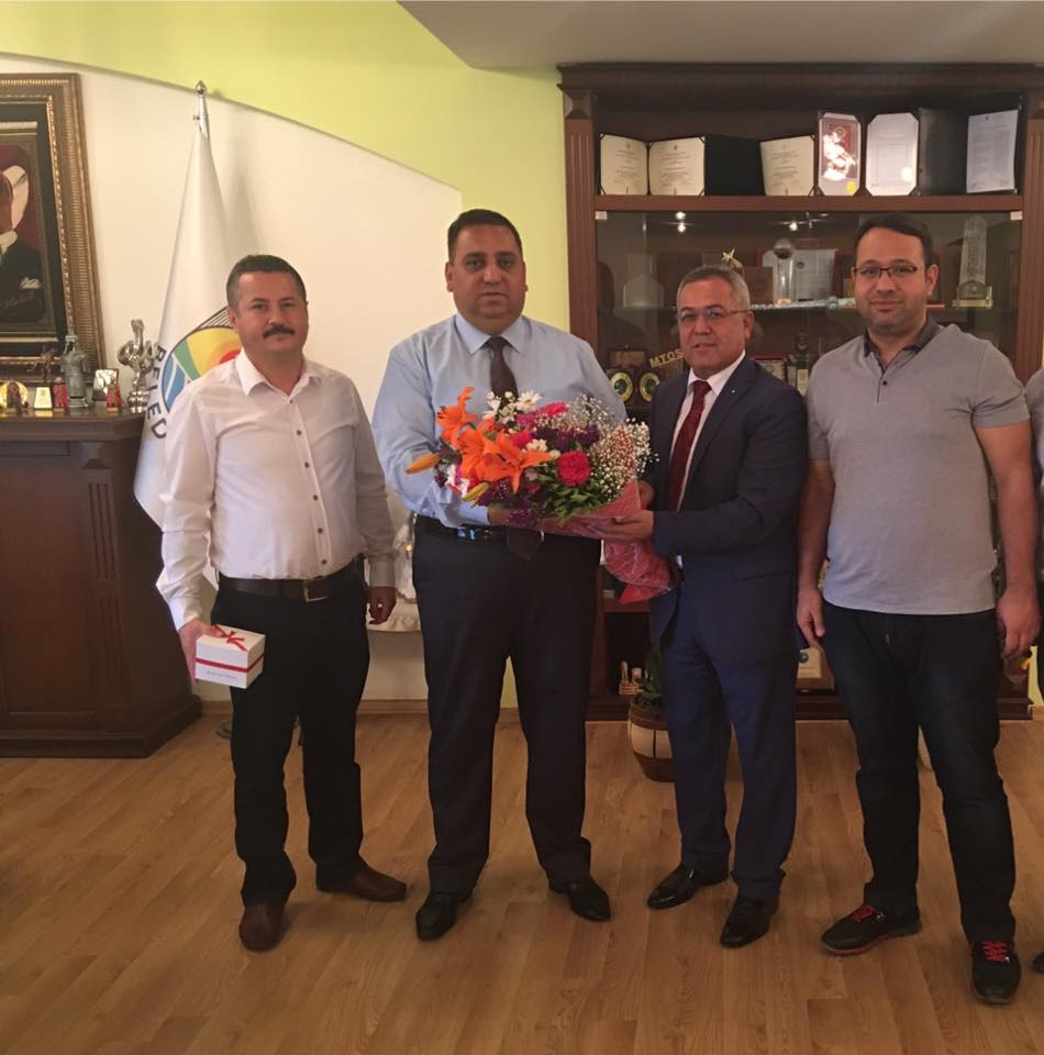 TARSUS BELEDİYE BAŞKANI SAYIN ŞEVKET CAN`A NEZAKET ZİYARETİ.