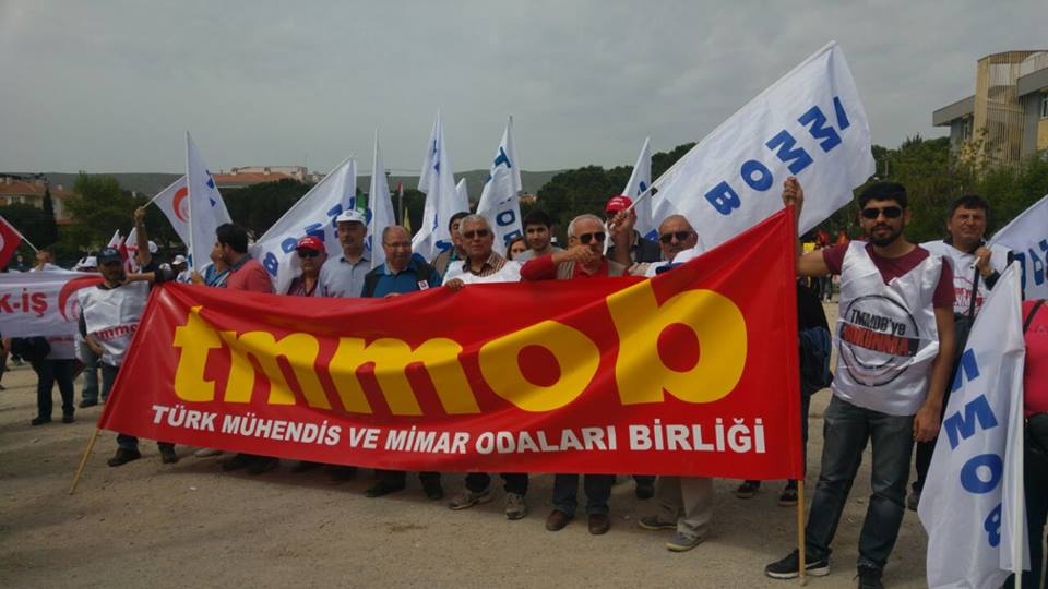 1 MAYIS İŞÇİNİN EMEKÇİNİN BAYRAMI KUTLU OLSUN