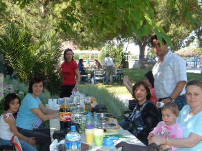 PİKNİK VE UÇURTMA ŞENLİĞİ
