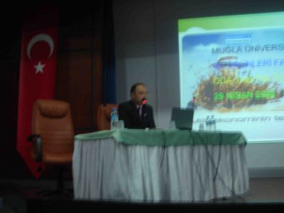 M.Ü. SU ÜRÜNLERİ FAKÜLTESİNDE TOPLANTI