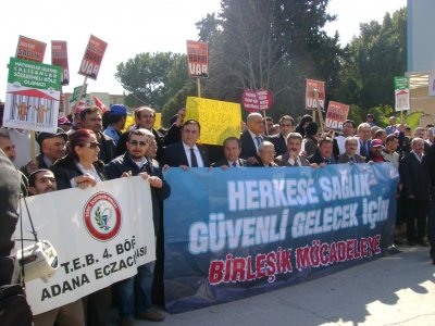 SOSYAL GÜVENLİK YASASI  PROTESTO EDİLDİ