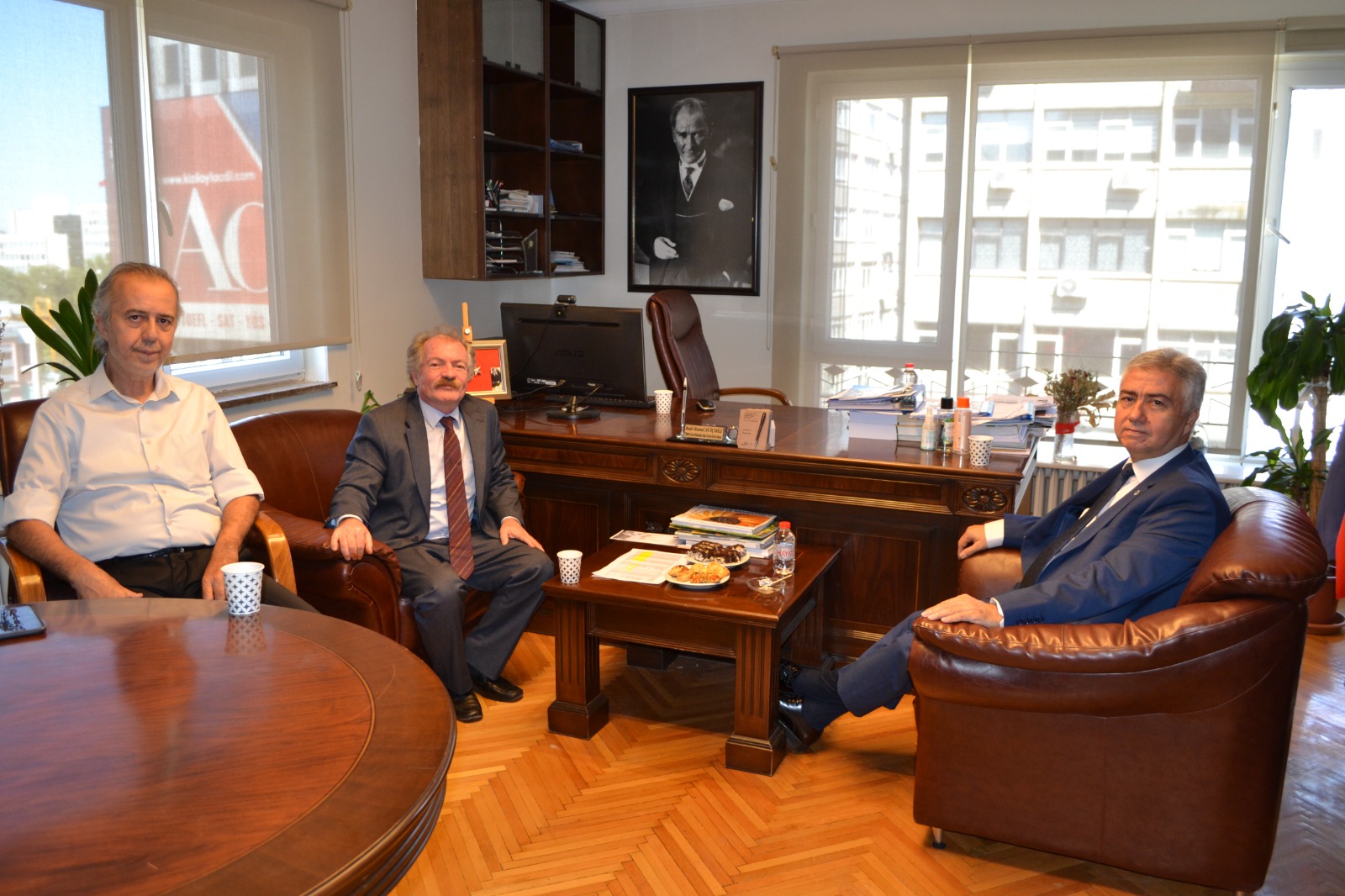 ANKARA ÜNİVERSİTESİ ZİRAAT FAKÜLTESİ DEKANI PROF. DR. HASAN HÜSEYİN ATAR ODA'MIZI ZİYARET ETTİ