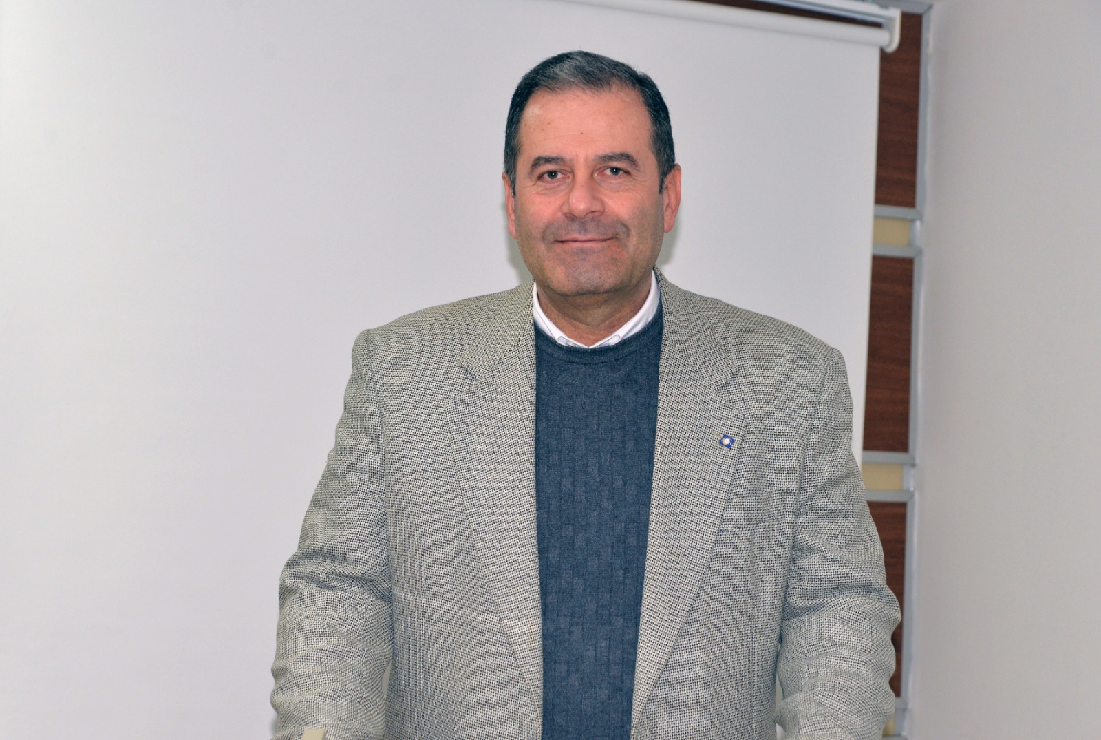MOTORİN FİYATINDAKİ ARTIŞ ÇİFTÇİYİ ÜRETİM YAPAMAZ HALE GETİRDİ