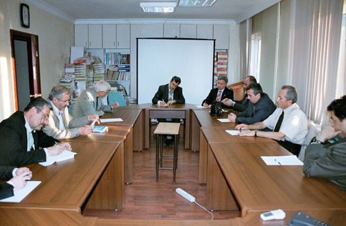 TOPRAK KORUMA EĞİTİCİLERİ İLE TOPLANTI - 27.04.2006