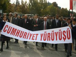 CUMHURİYETİMİZİN 85. YILDÖNÜMÜ KONYA’DA COŞKU İLE KUTLANDI. 