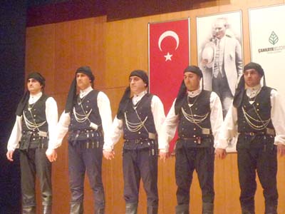 TARIM HAFTASI '09 HALK DANSLARI GÖSTERİSİNDEN BİR KESİT