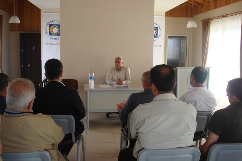 MERKEZ İLÇE İLAÇ BAYİLERİ İLE TOPLANTI.