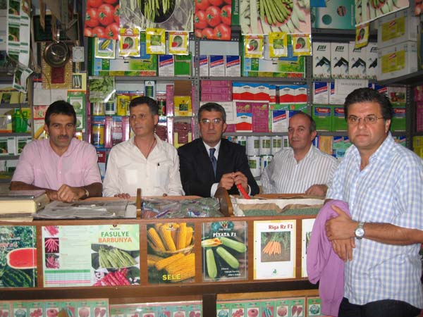 İLİMİZDEKİ ZİRAİ İLAÇ BAYİİLERİNİ ZİYARET